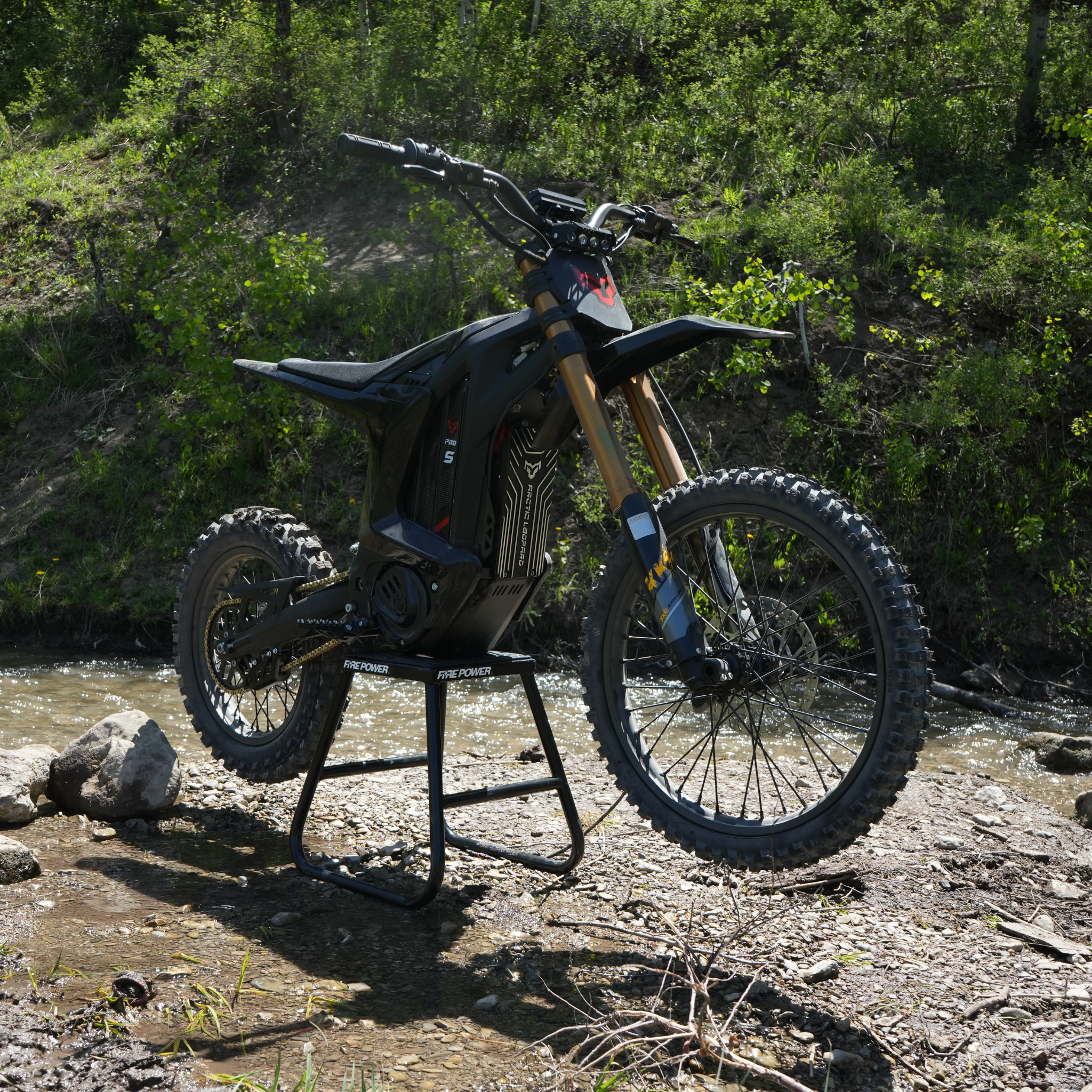 2025 Arctic Leopard XE PRO S - 20KW Electric Dirt Bike