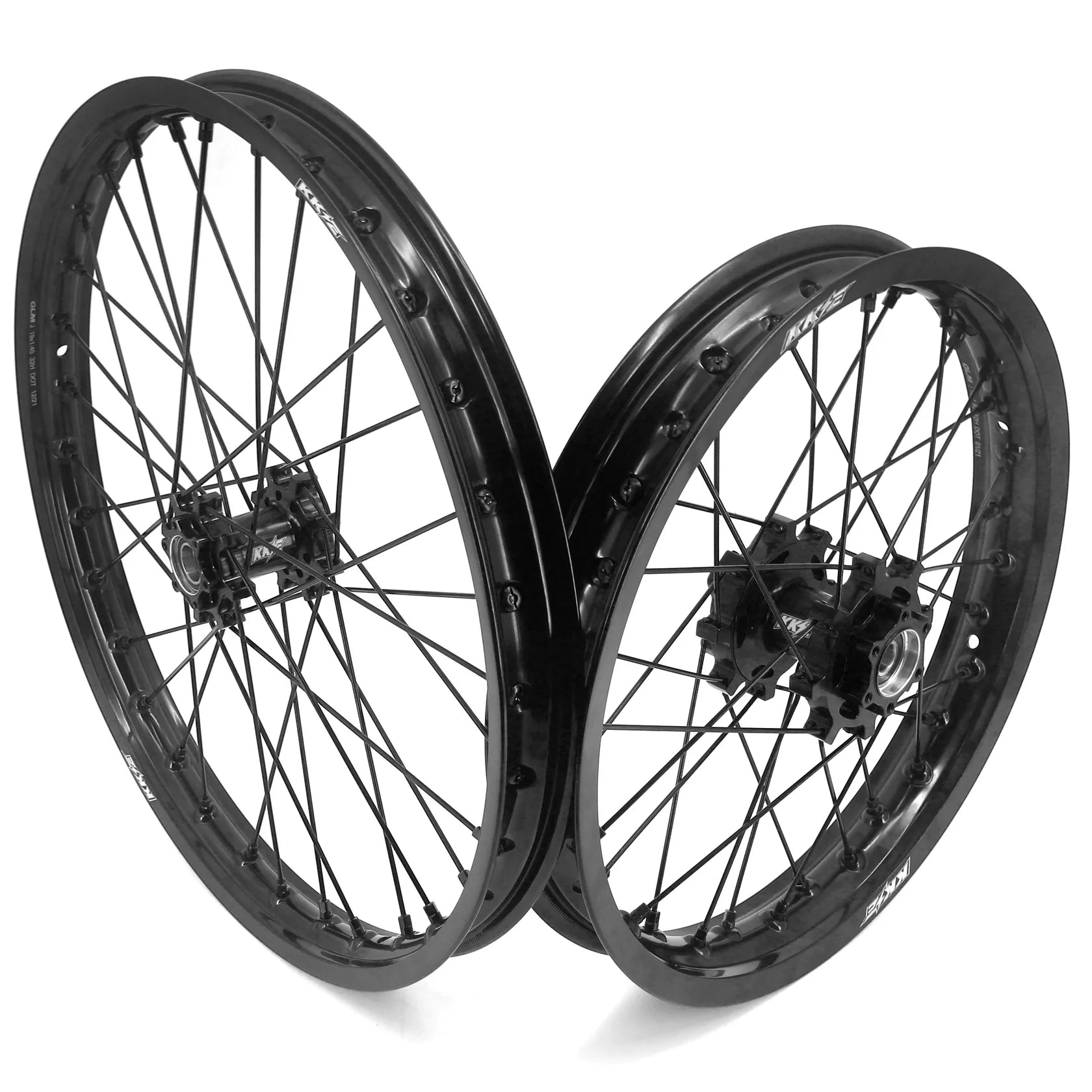 SET OF 6UDS QUIXX BLACK WHEELS WITH COLOR / BLACK TIRE COLOR