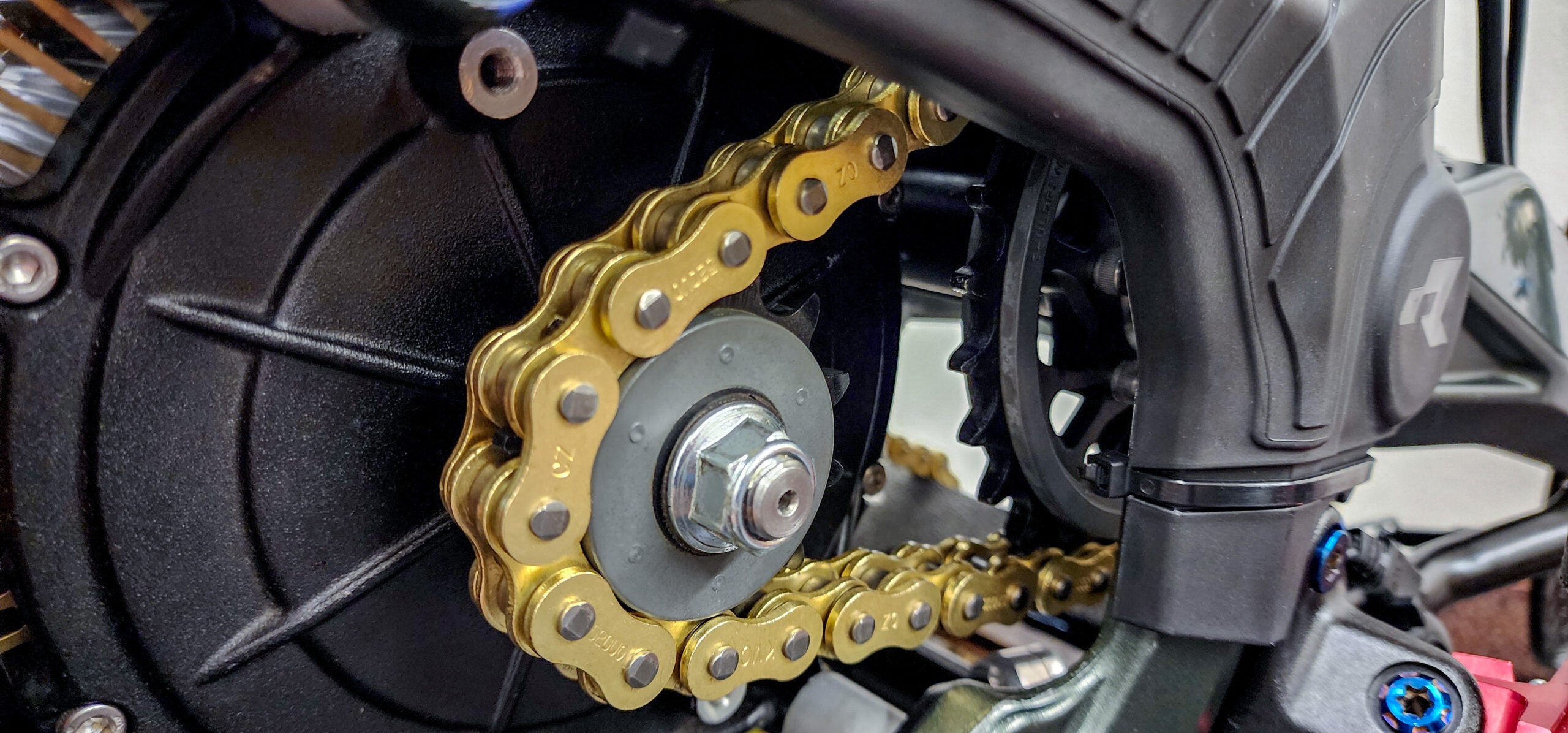 Surron Ultra Bee Chains Sprockets And Belts Electric Cycle Rider Surron Ultra Bee Chains Sprockets And Belts Electric Cycle Rider